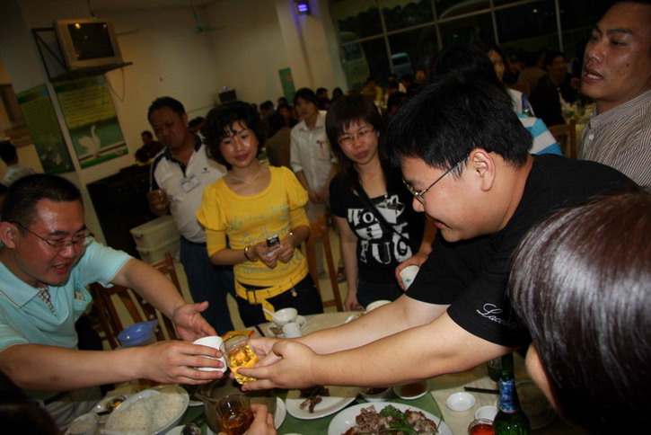 dvubb 按此在新窗口浏览图片