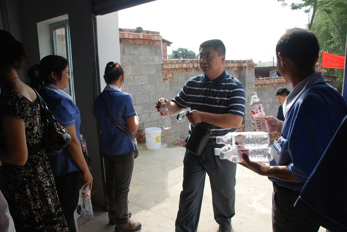 dvubb 按此在新窗口浏览图片